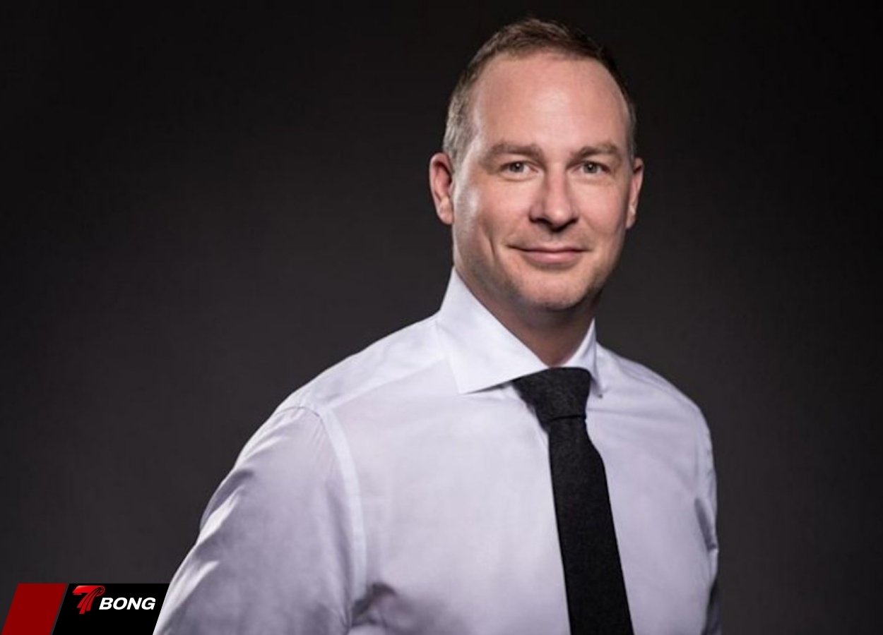 CEO David Hopkinson vẫn đặt mục tiêu đưa đội bóng vào nhóm hàng đầu thế giới